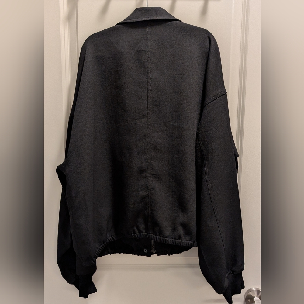 Aritzia Wilfred Kamille Bomber Jacket - Black, Size M - Picture 4 of 12